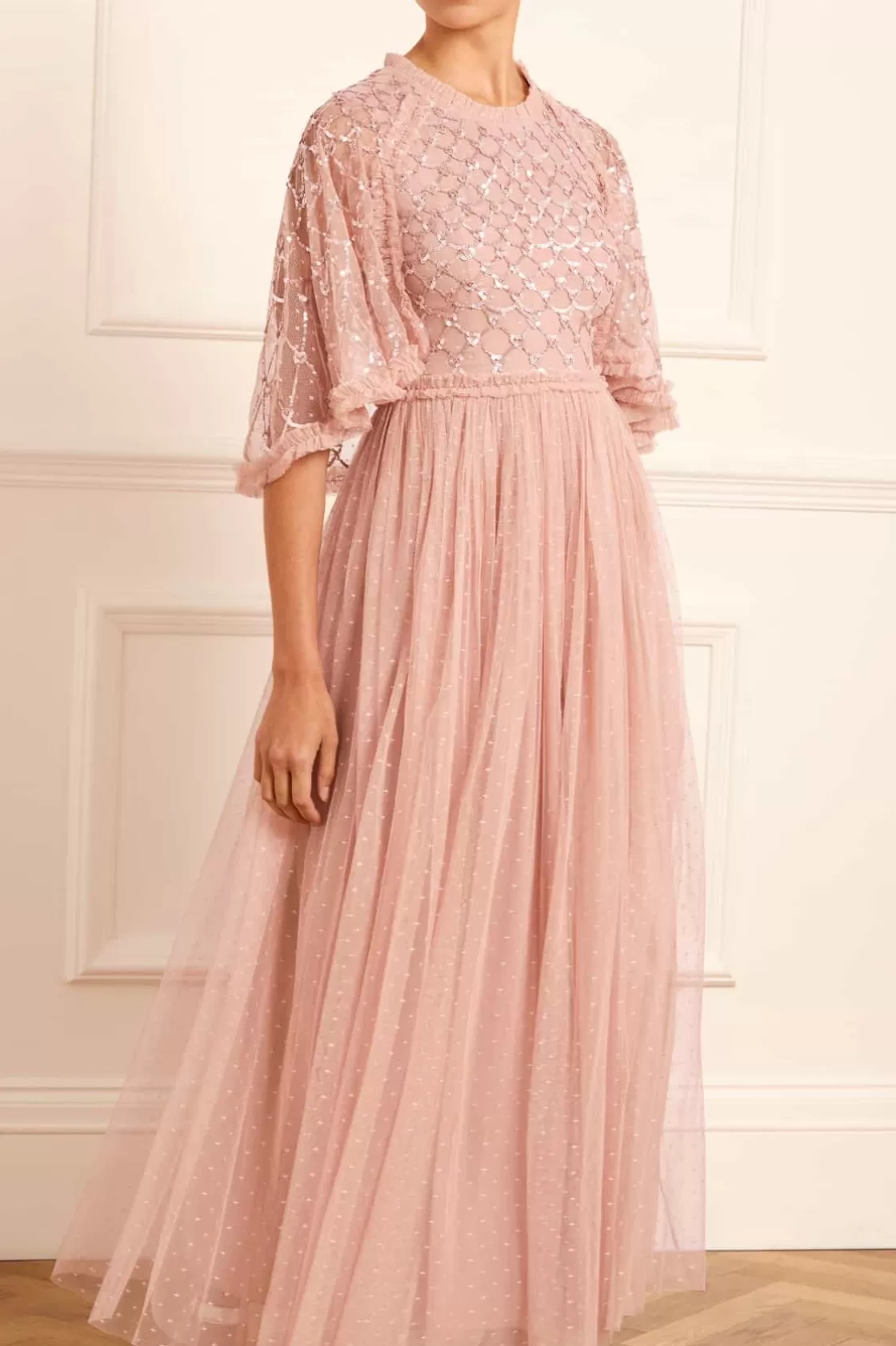 Needle & Thread Bridesmaid | Suknie Wieczorowe-Heart Lattice Bodice Cape Ankle Gown Pink