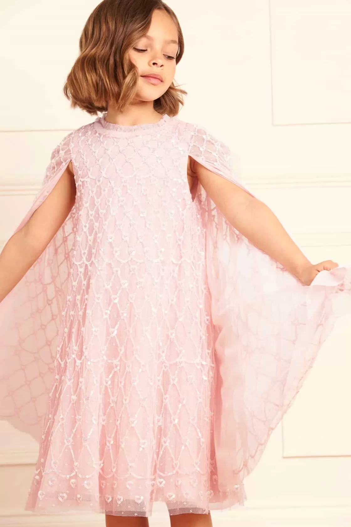 Needle & Thread Mamusia I Ja | Dziewczyna Z Kwiatami-Heart Lattice Cape Kids Dress Pink