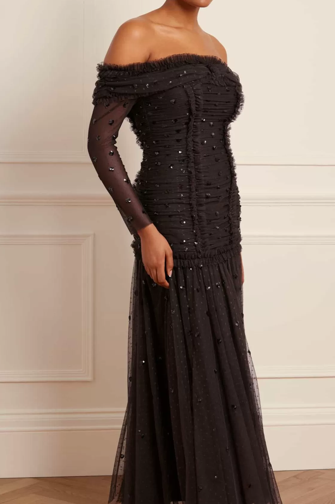 Needle & Thread Suknie Wieczorowe | Ozdobne Sukienki-Love Heart Rouched Off-Shoulder Gown Black