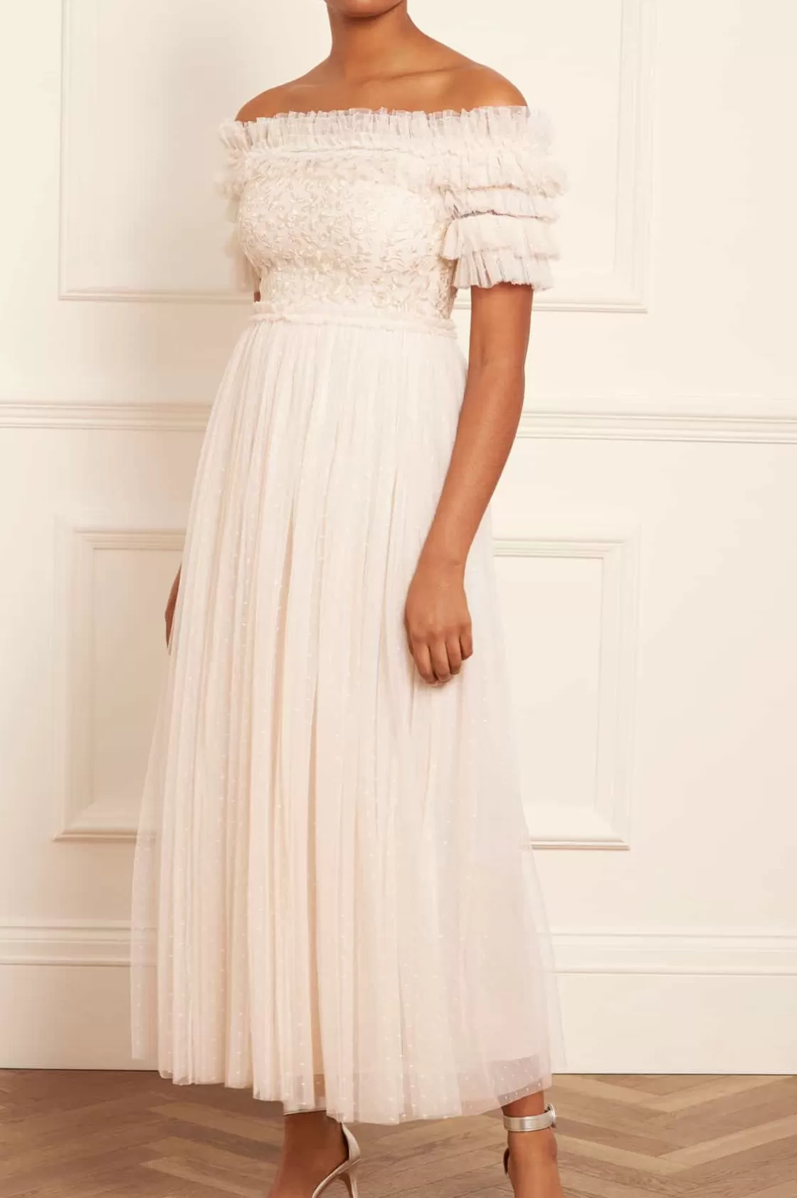 Needle & Thread Bridesmaid | Strona Ślubna-Midsummer Lace Bodice Off-Shoulder Ankle Gown Champagne