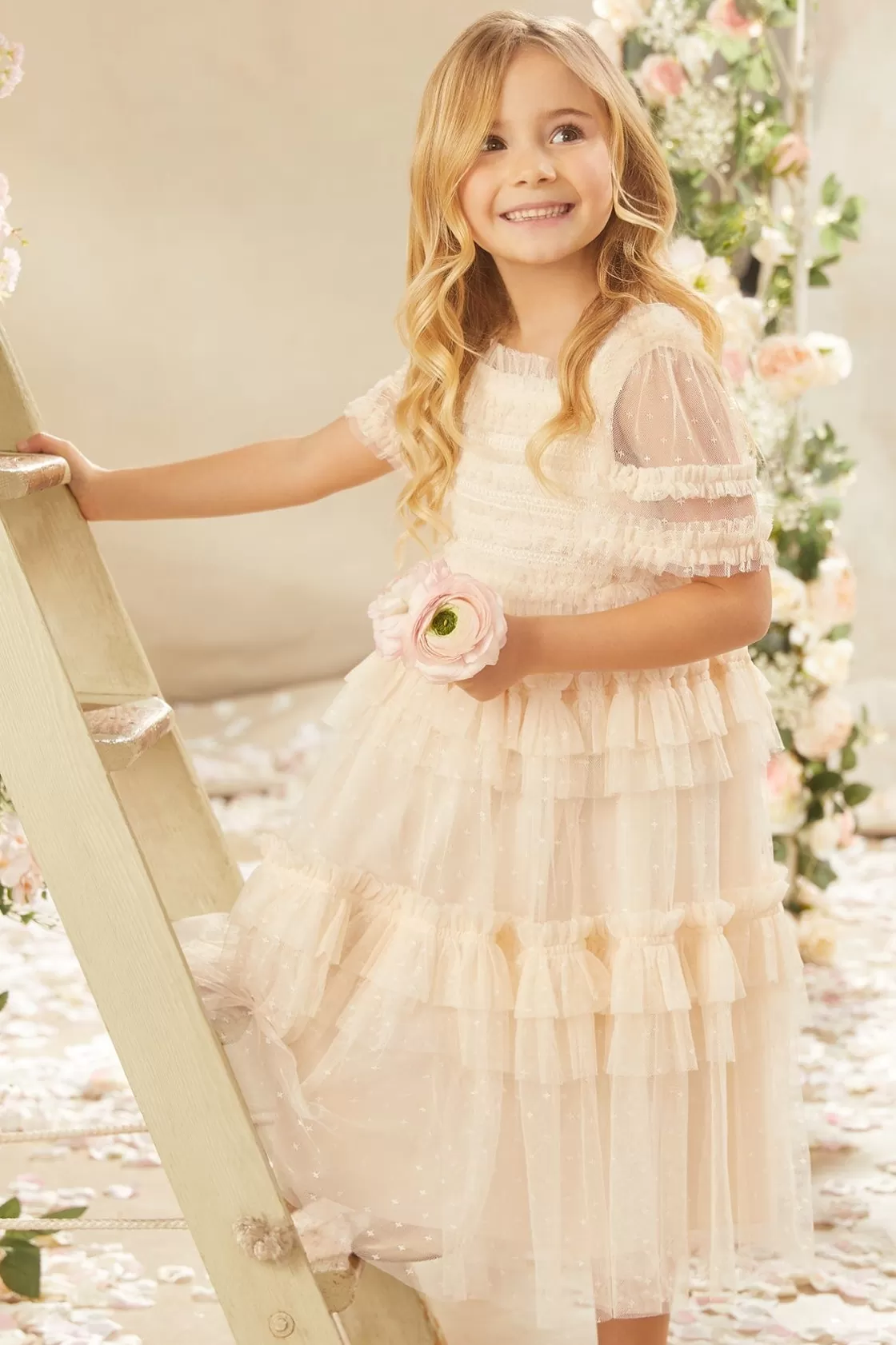 Needle & Thread Dziewczyna Z Kwiatami | Dziewczyna Z Kwiatami-Peaches Smocked Kids Dress Champagne