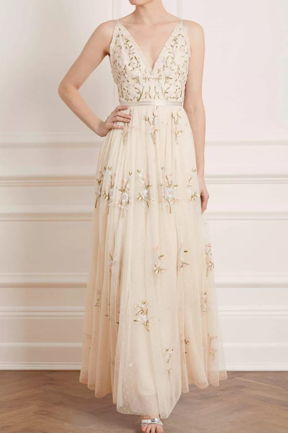 Needle & Thread Strona Ślubna | Sukienki Haftowane-Petunia Gown Champagne