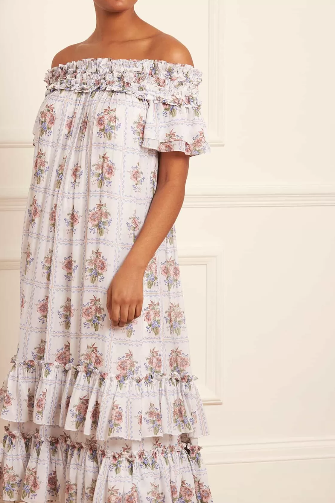 Needle & Thread Gość Weselny | Plus Size-Tiled Blooms Chiffon Off-Shoulder Ankle Gown Multi