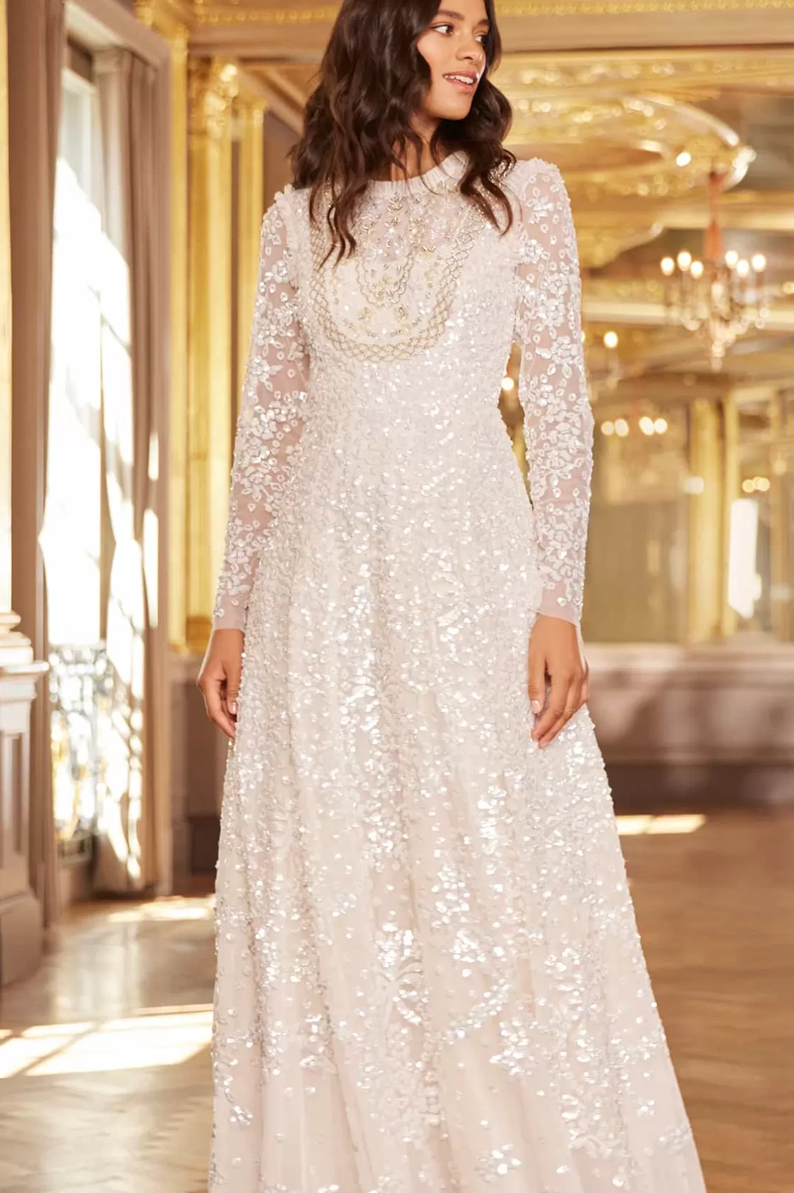 Needle & Thread Strona Ślubna | Mamusia I Ja-Victorian Wreath Gloss Long Sleeve Gown Champagne